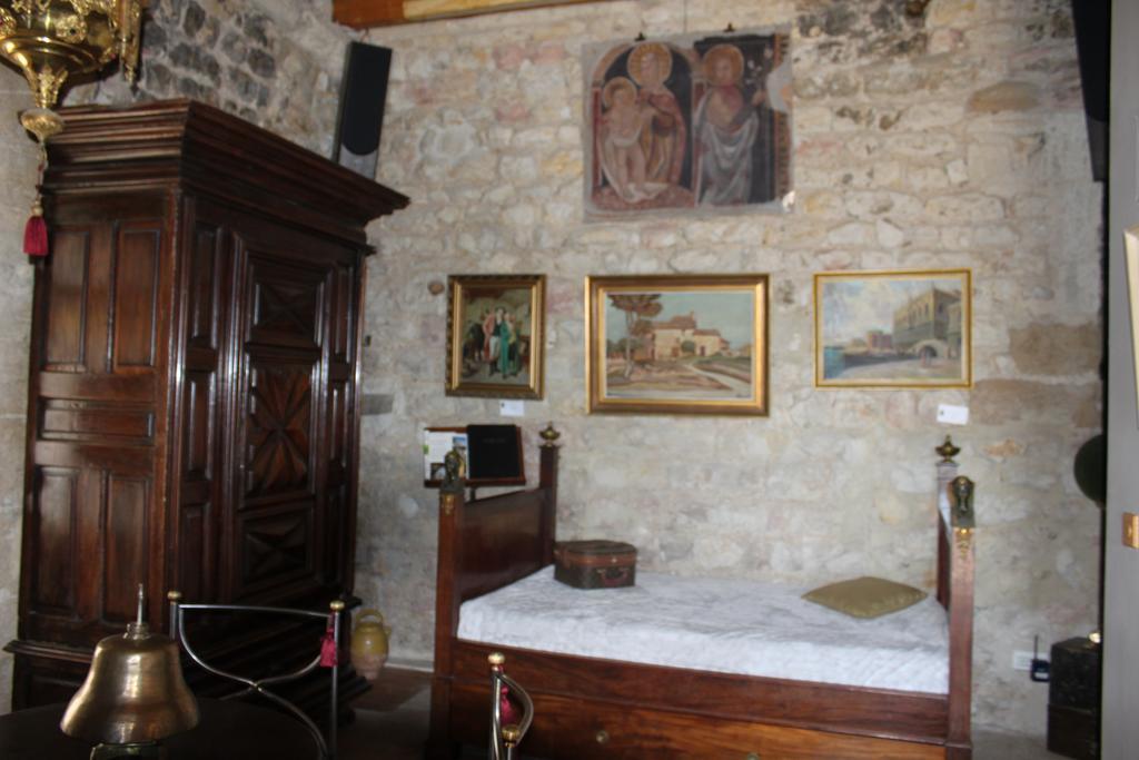 Chateau De Веден Экстерьер фото